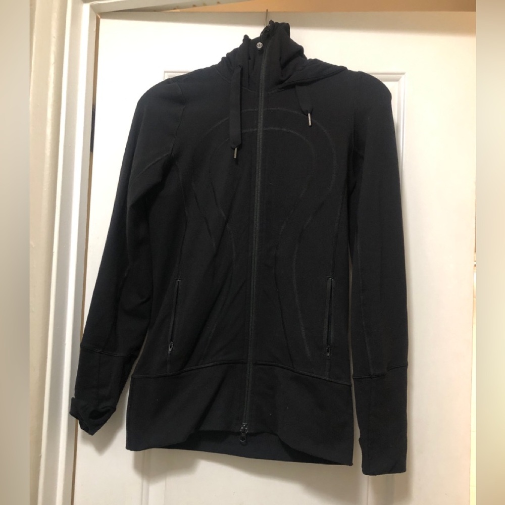 lululemon athletica Black Women's Full-Zip Hoodie Size 4